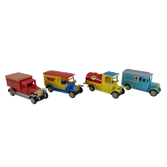 Reader's Digest Set Of 4 Classic Trucks Vehicles 4" Toy Vehicles Vintage - Picture 1 of 8